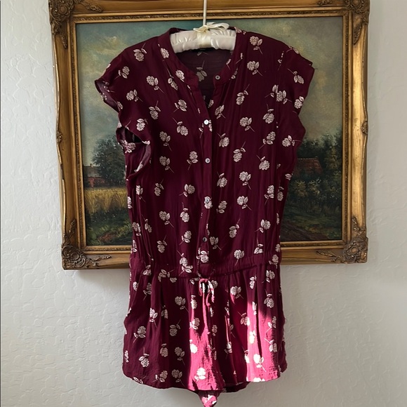 Vici Wine and cream floral Romper small - Picture 1 of 5